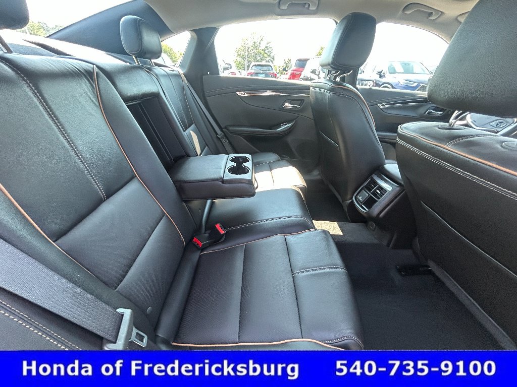 Used 2018 Chevrolet Impala Premier w/ Premier Convenience Package FWD image 29