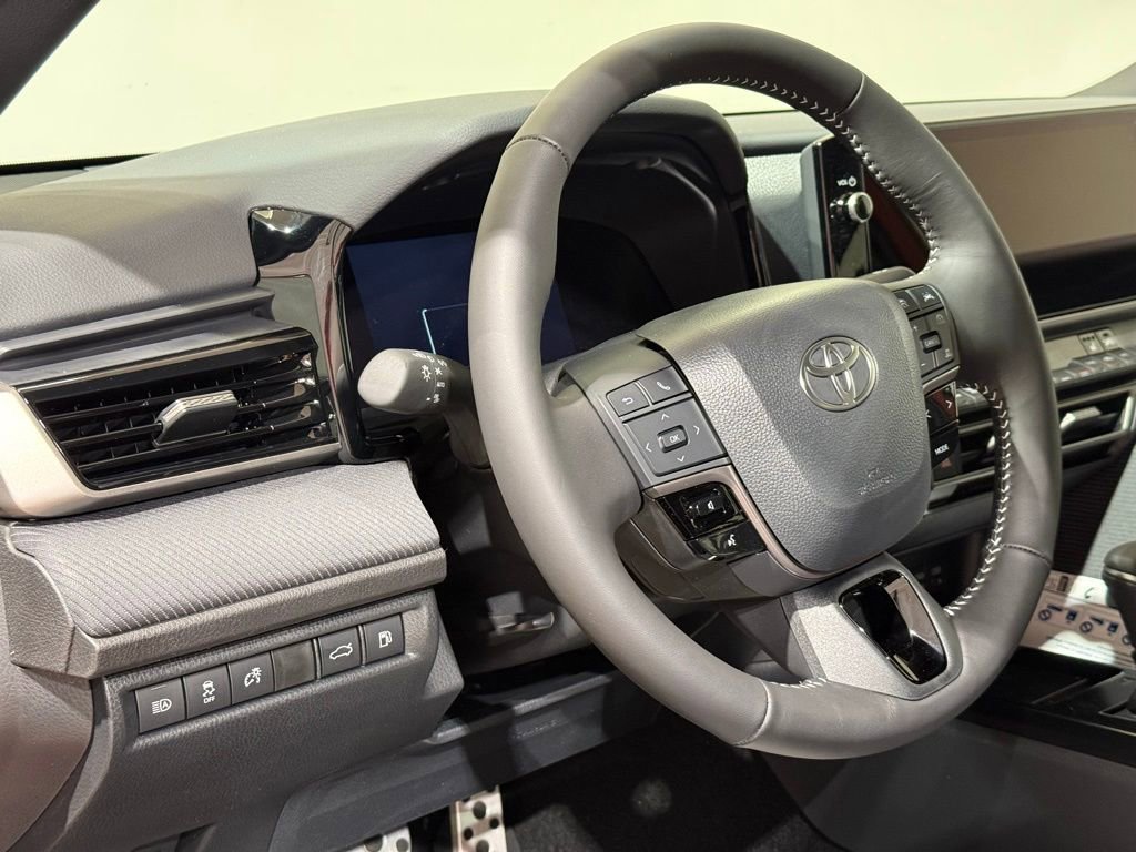 New 2026 Toyota Camry SE image 16