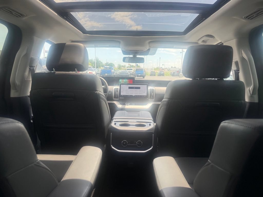 New 2026 Ford Expedition Active AWD/4WD image 42
