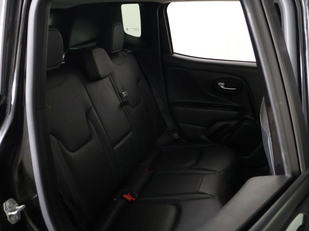 Used 2022 Jeep Renegade Limited AWD/4WD image 29