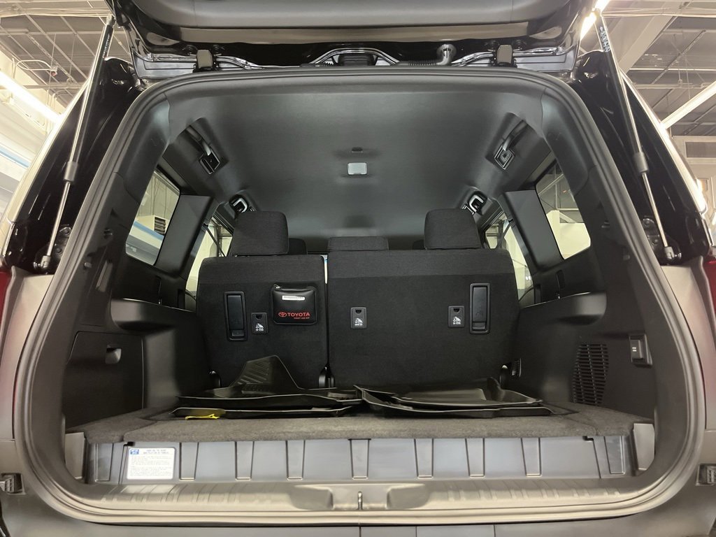 Used 2024 Toyota Land Cruiser 1958 image 29