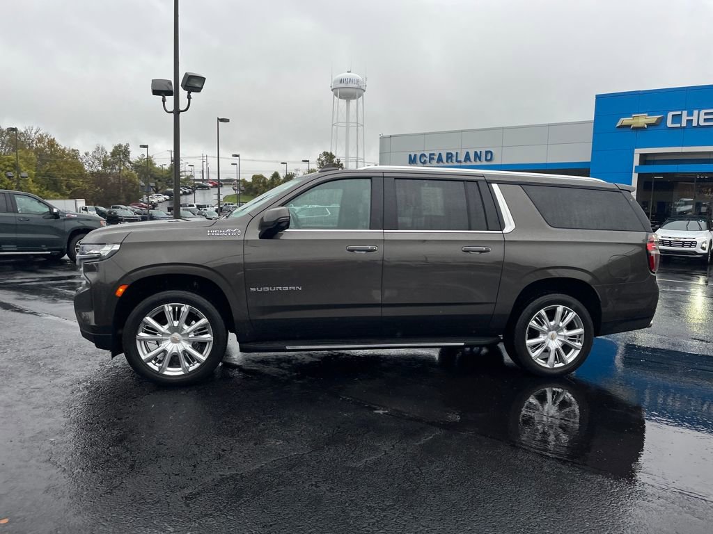 Used 2021 Chevrolet Suburban High Country image 2