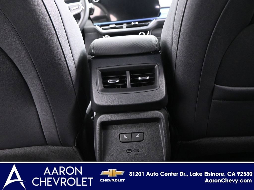 New 2026 Chevrolet Equinox EV LT image 27