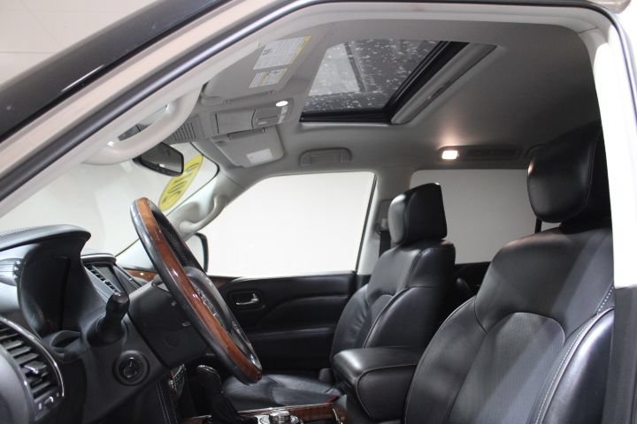 Used 2019 INFINITI QX80 Luxe w/ 22" Wheel Package AWD/4WD image 3