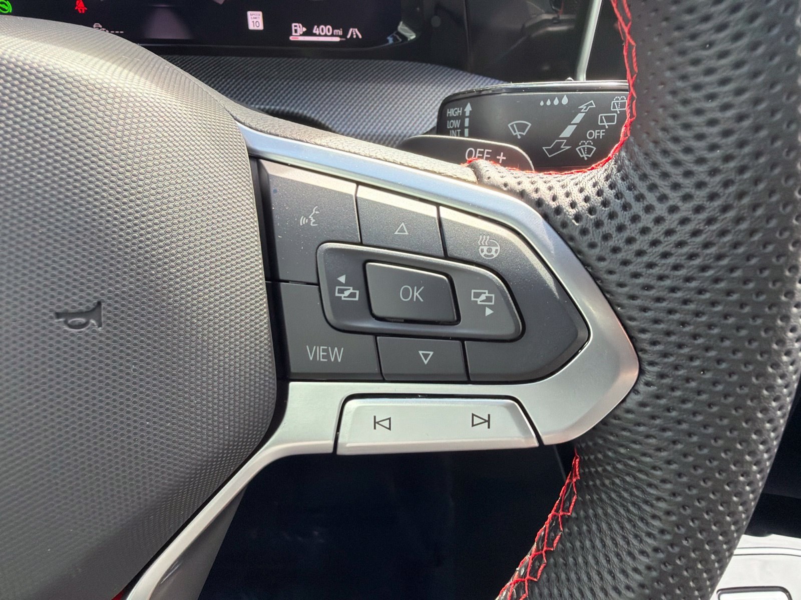 New 2026 Volkswagen GTI SE FWD image 30
