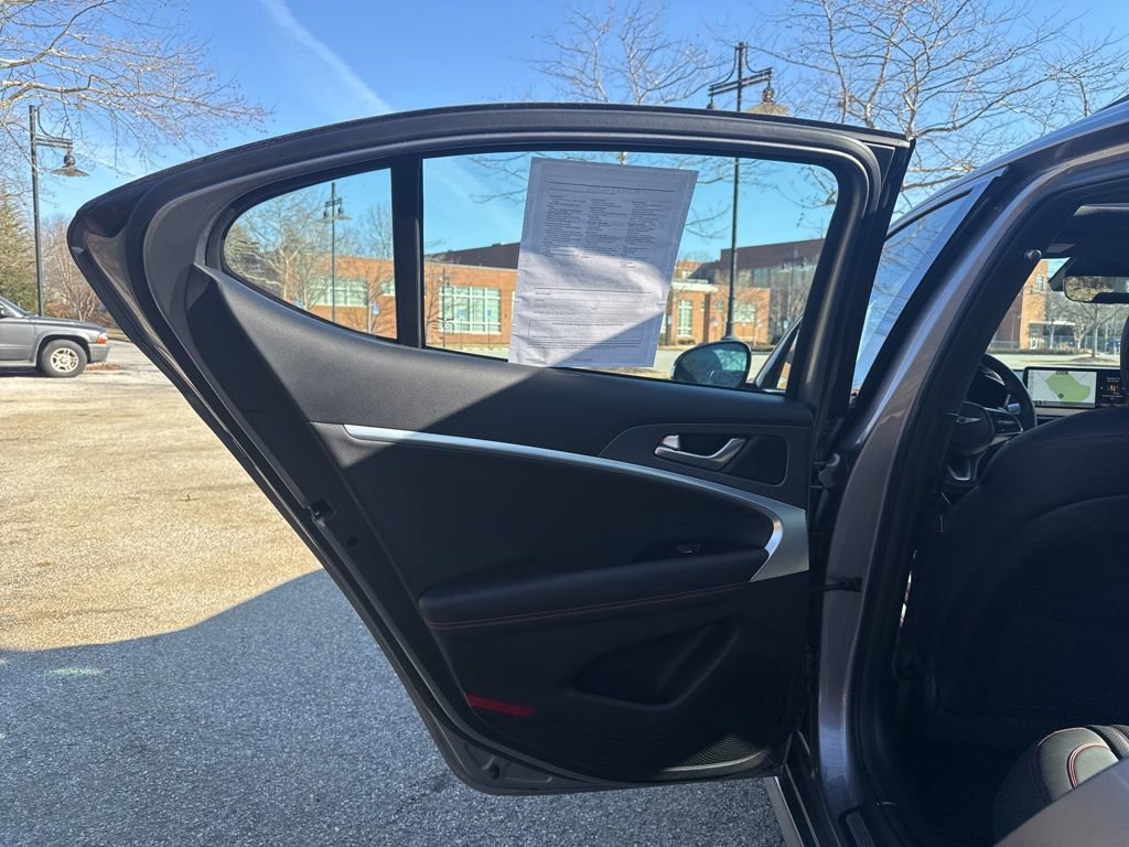 Used 2024 Genesis G70 2.5T w/ Sport Prestige Package image 24