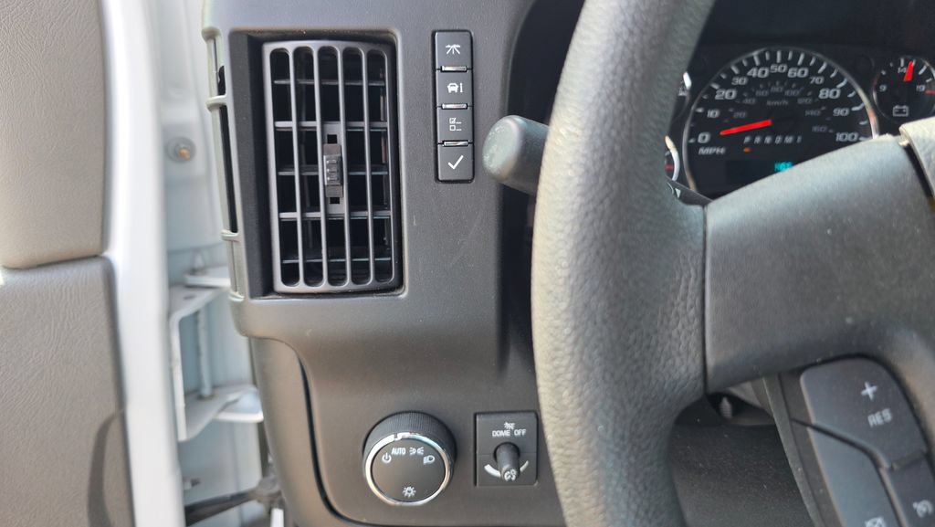 Used 2024 Chevrolet Express 2500 w/ Driver Convenience Package RWD image 16