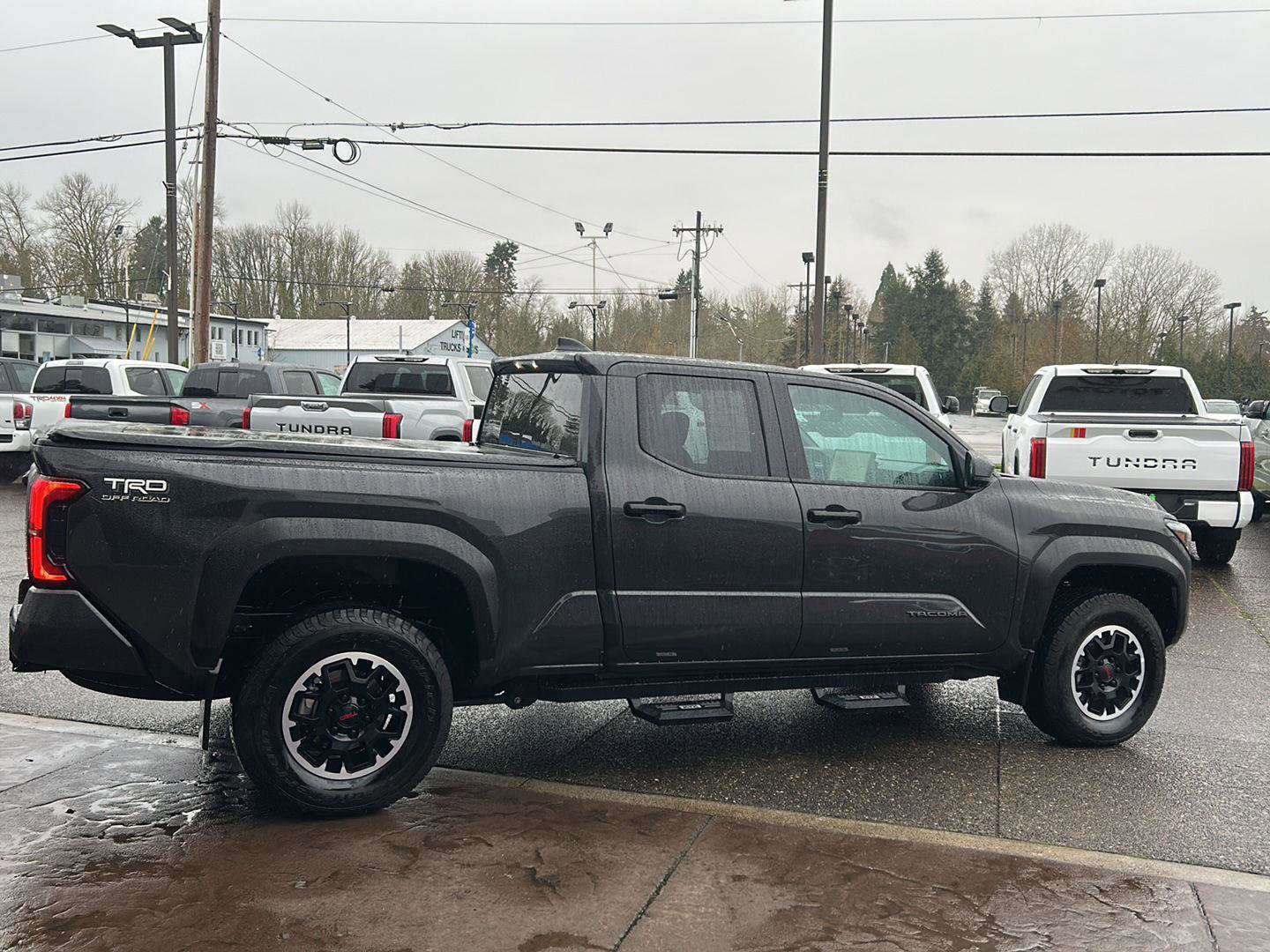 Certified 2024 Toyota Tacoma TRD Off-Road image 4