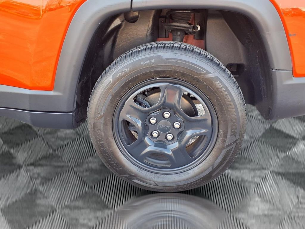 Certified 2021 Jeep Compass Sport w/ Cold Weather Group image 21