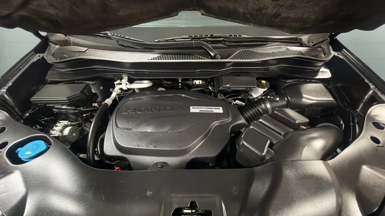 Used 2018 Honda Pilot Elite image 23
