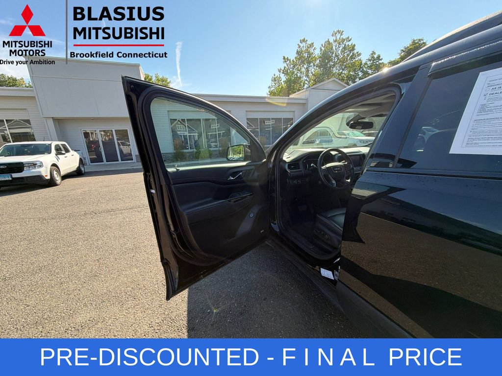 Used 2023 GMC Acadia AT4 w/ GMC Pro Grade Package AWD/4WD image 12