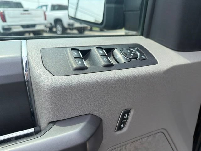 Used 2020 Ford F150 XLT w/ Equipment Group 302A Luxury AWD/4WD image 15