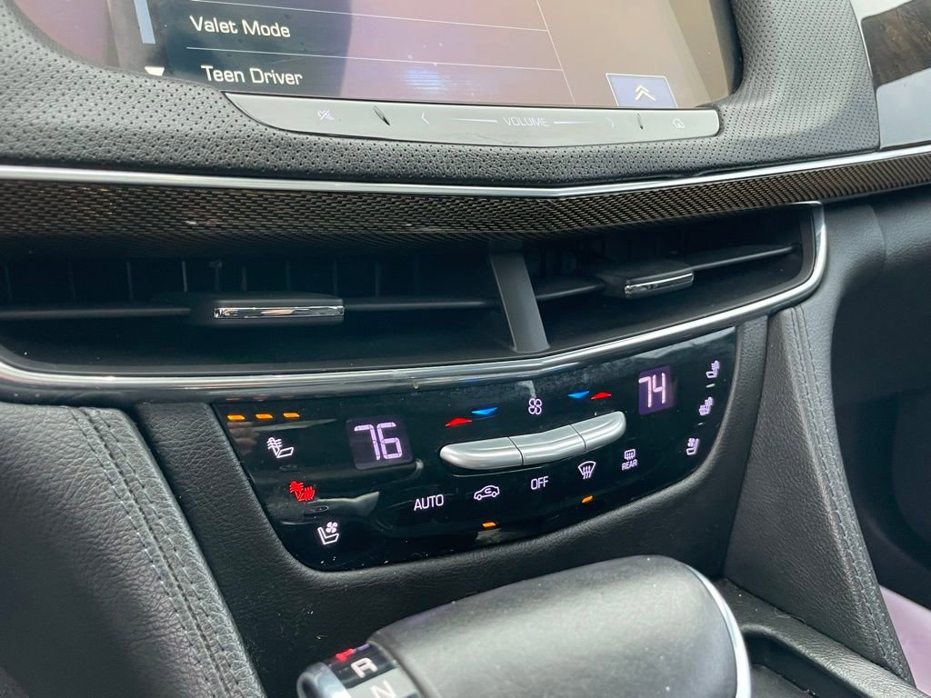 Used 2018 Cadillac CT6 Luxury w/ Active Chassis Package image 17