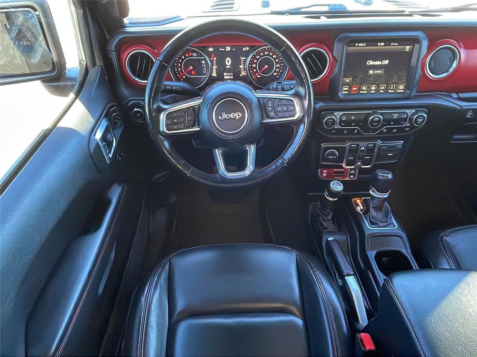 Used 2022 Jeep Wrangler Unlimited Rubicon w/ Steel Bumper Group image 18