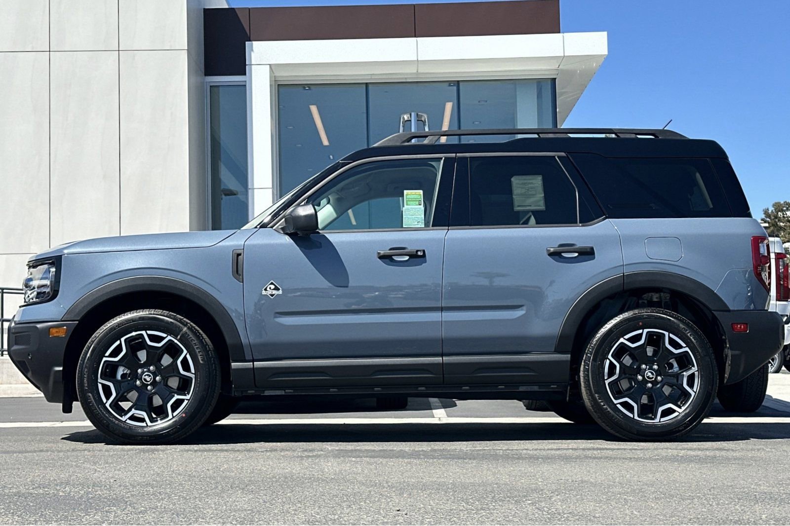 New 2026 Ford Bronco Sport Outer Banks w/ Outer Banks Tech Package+ AWD/4WD image 6