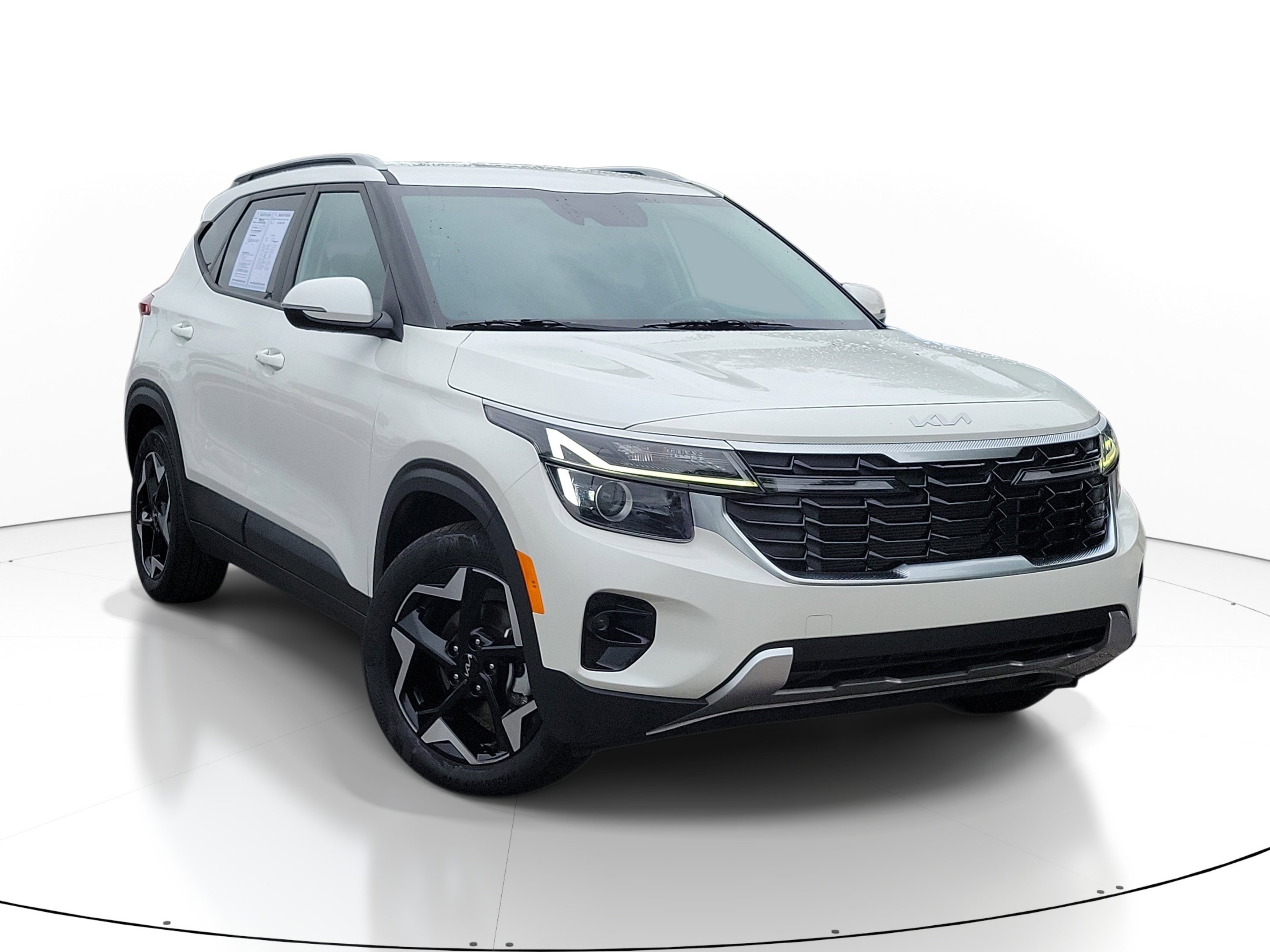 Used 2025 Kia Seltos S FWD video 1