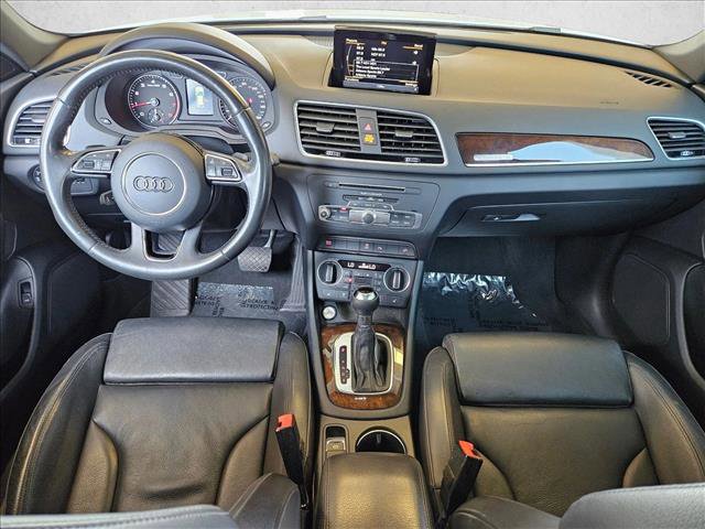 Used 2018 Audi Q3 2.0T Premium Plus w/ Premium Plus Package AWD/4WD image 23