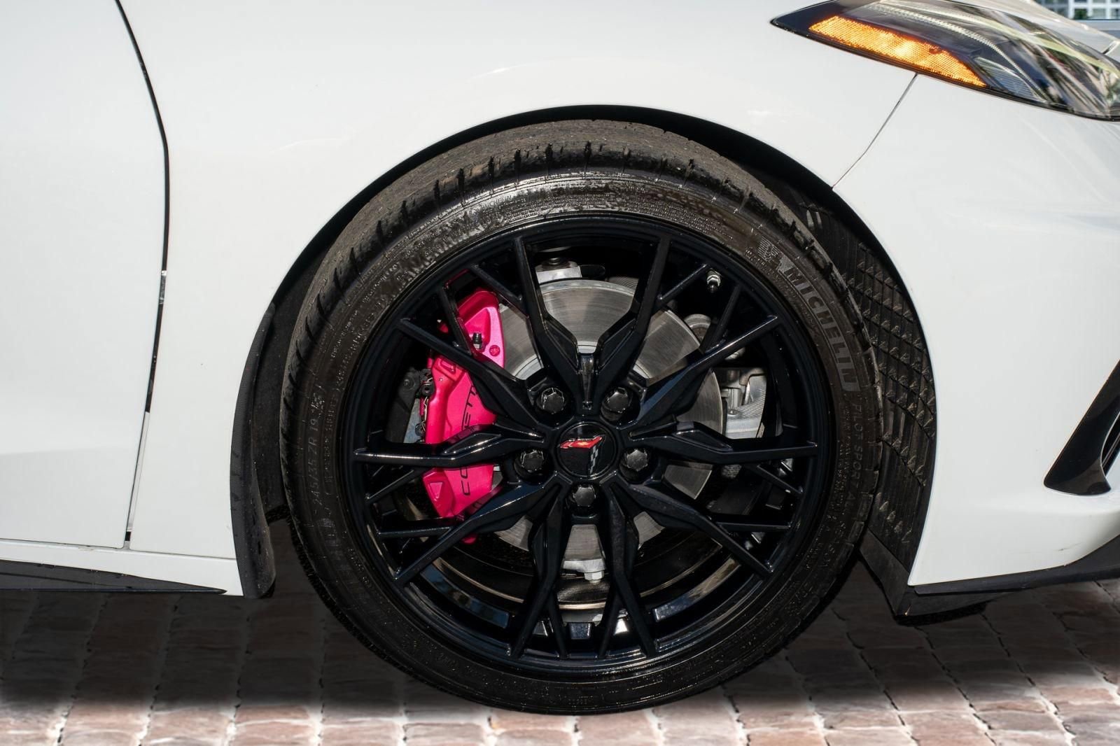 Used 2023 Chevrolet Corvette Stingray Preferred Cpe w/ Stealth Interior Trim Package image 33