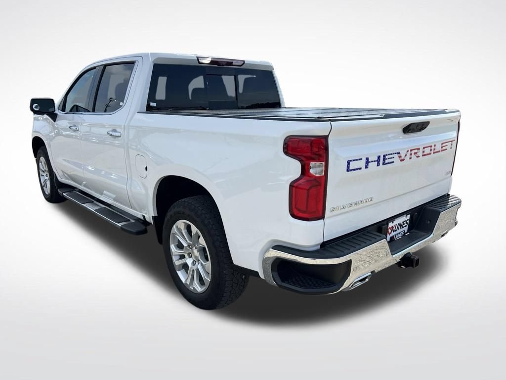 Used 2023 Chevrolet Silverado 1500 LTZ w/ Technology Package AWD/4WD image 8