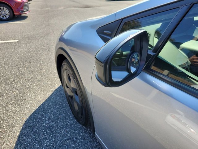 Used 2024 Toyota Prius LE image 18