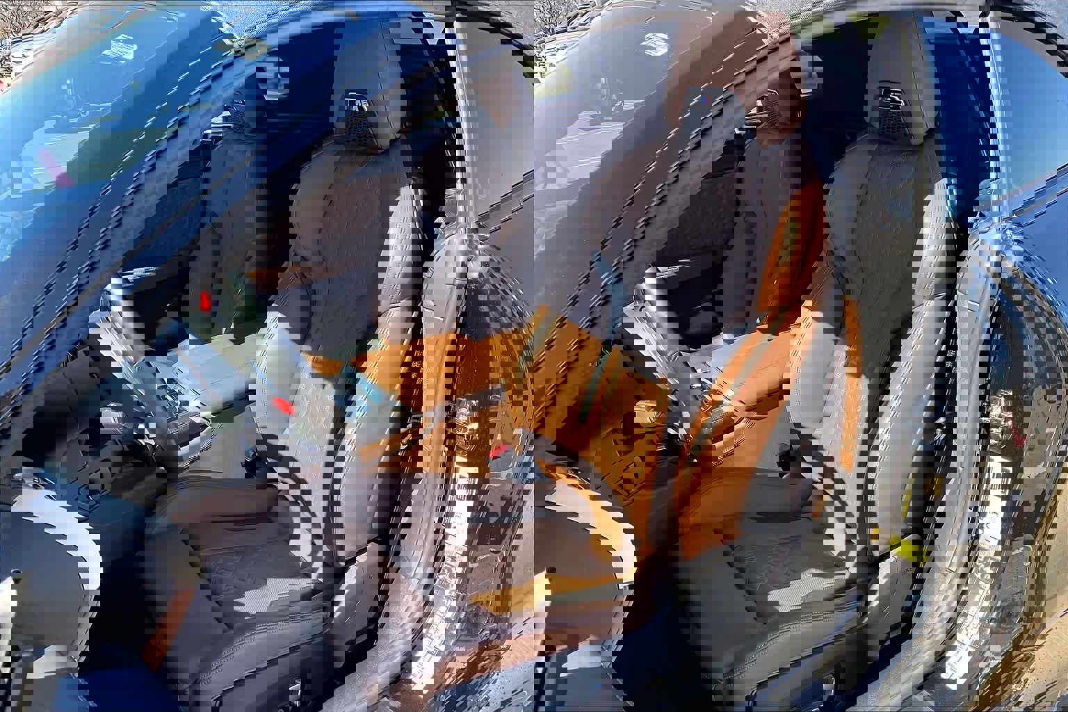 Used 2023 BMW M8 Competition w/ M Carbon Exterior Package image 7