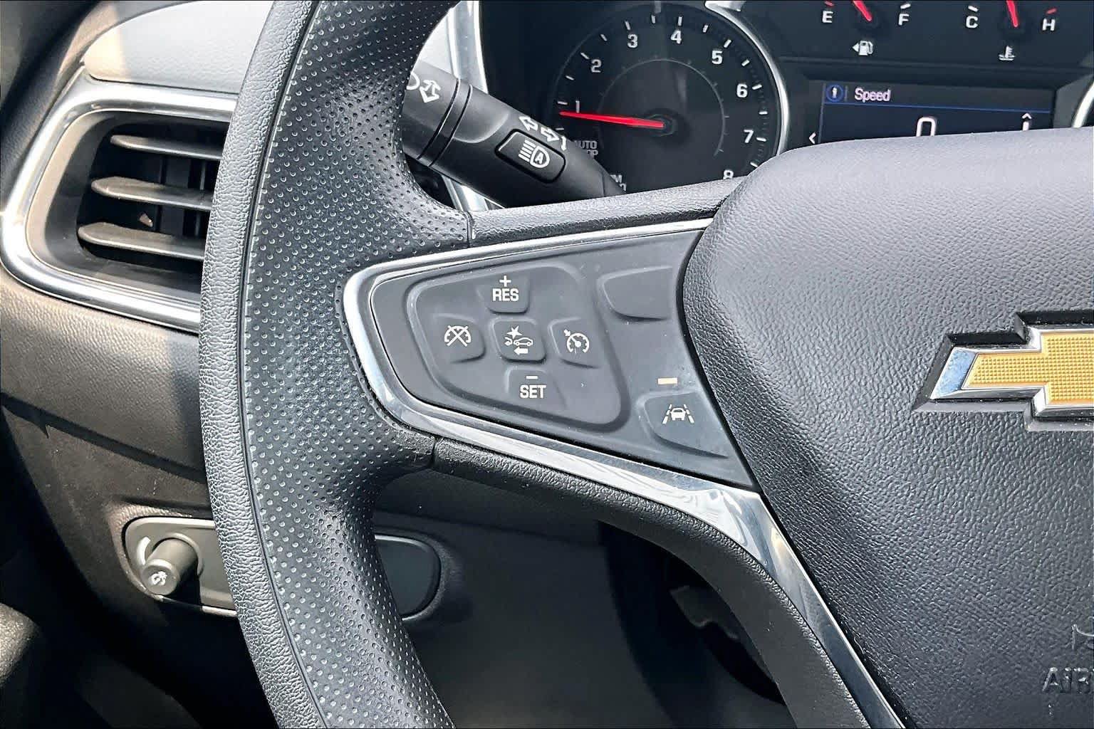 Used 2020 Chevrolet Equinox LT AWD/4WD image 23