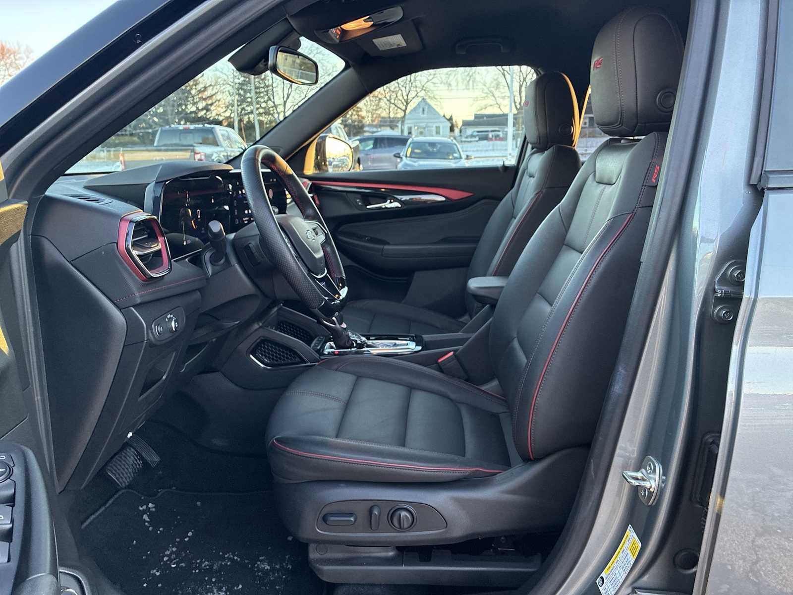 Used 2024 Chevrolet TrailBlazer RS w/ Convenience Package image 18