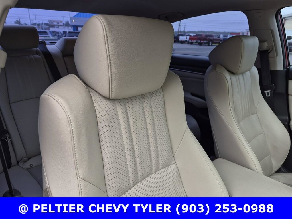 Used 2021 Honda Accord EX-L image 12
