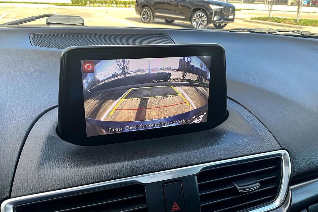 Used 2018 MAZDA MAZDA3 Grand Touring w/ Premium Equipment Package image 29