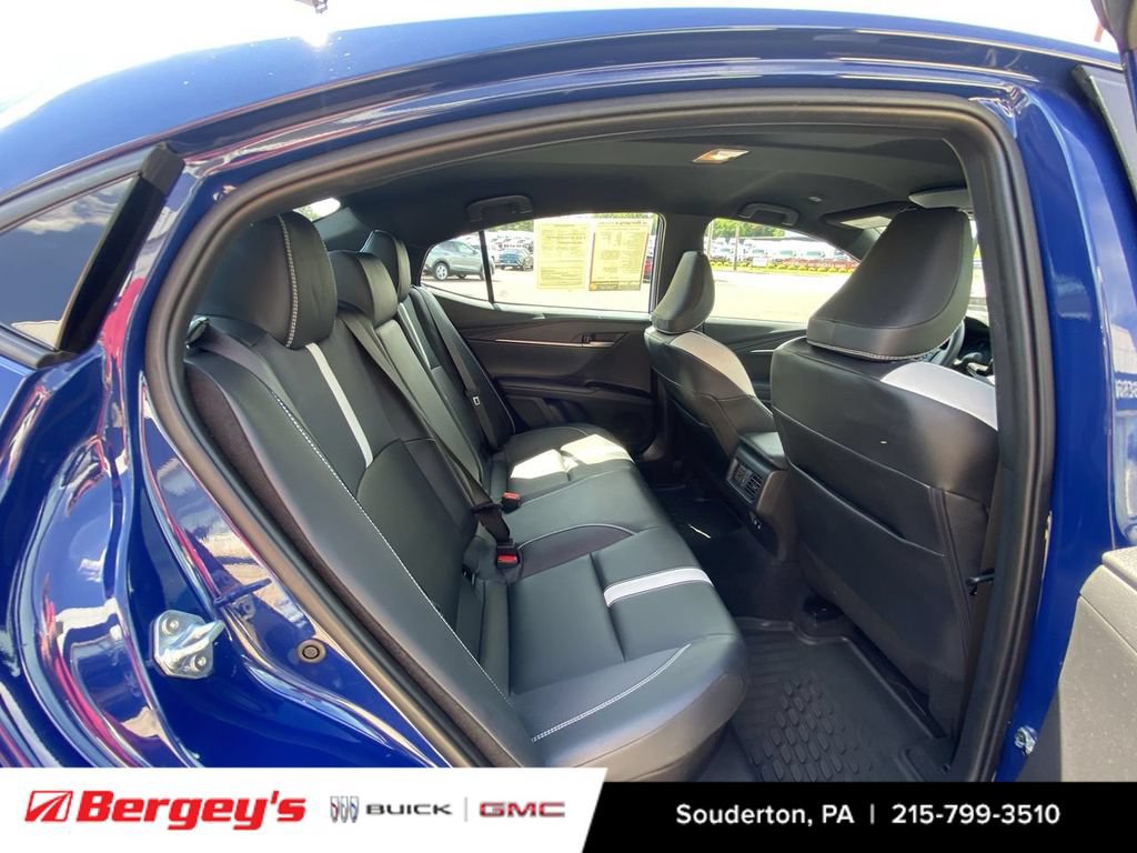 Used 2025 Toyota Camry SE w/ Convenience Package FWD image 25