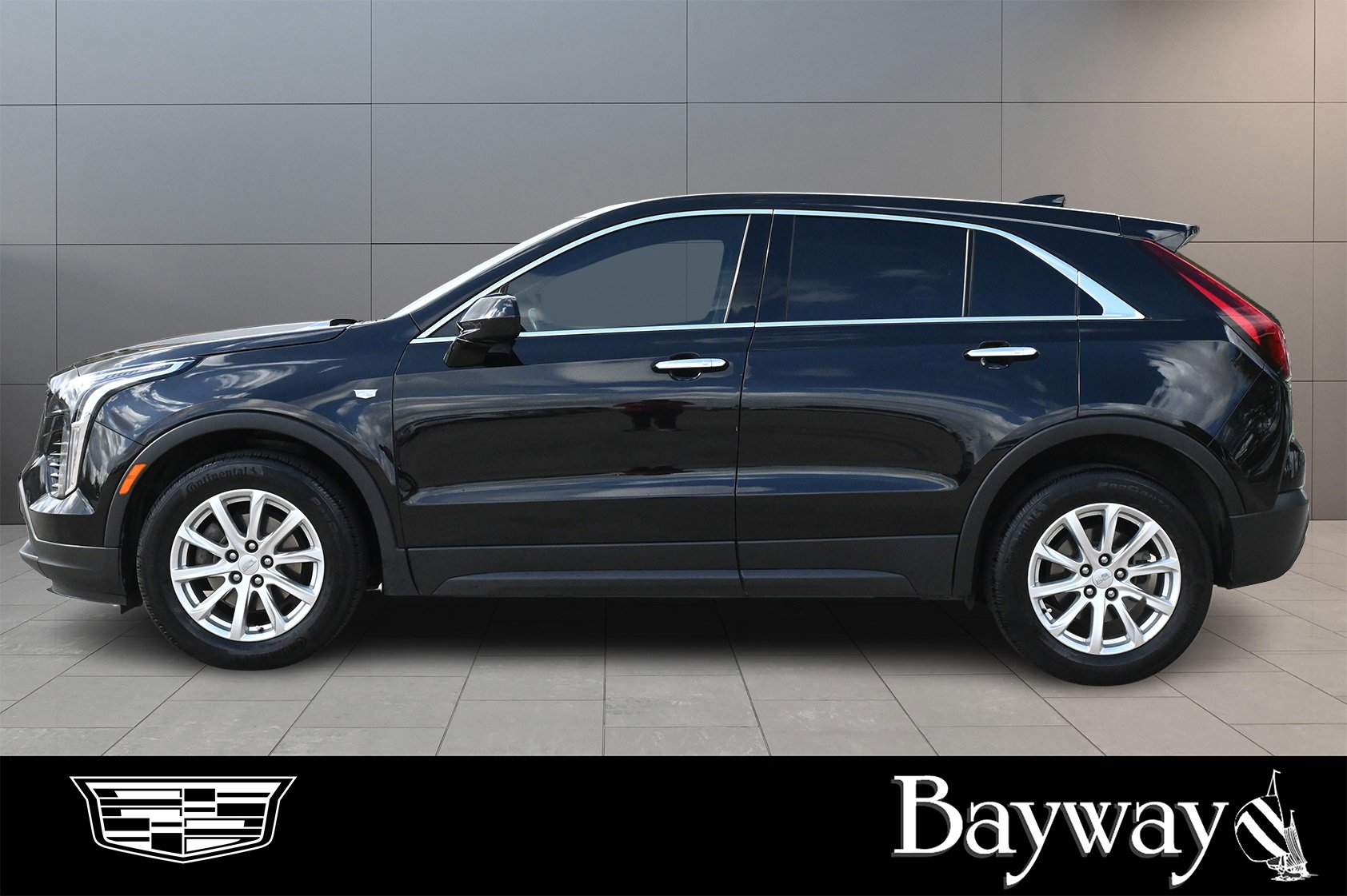 Certified 2023 Cadillac XT4 Luxury w/ Cold Weather Package image 4