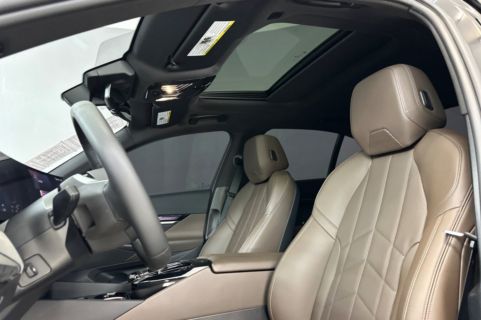 Certified 2024 BMW i5 eDrive40i w/ Convenience Package RWD image 26