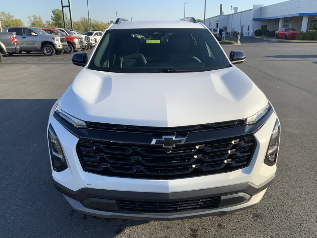 New 2026 Chevrolet Equinox LT w/ Convenience Package II image 3