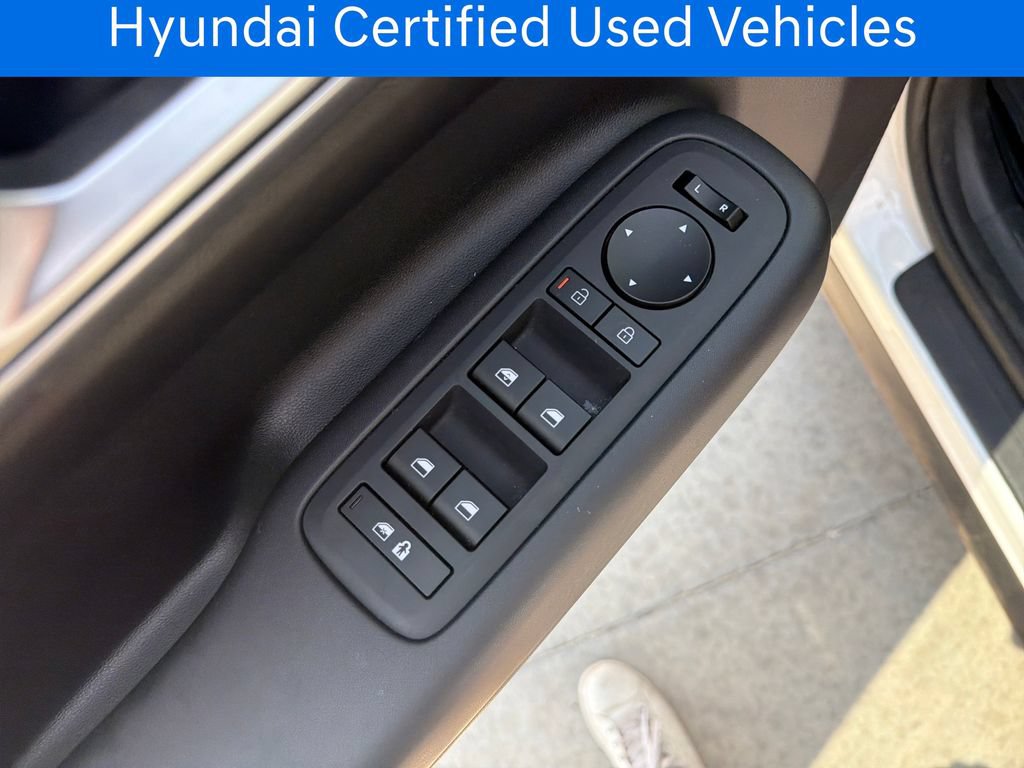 Certified 2026 Hyundai Santa Fe SE FWD image 14