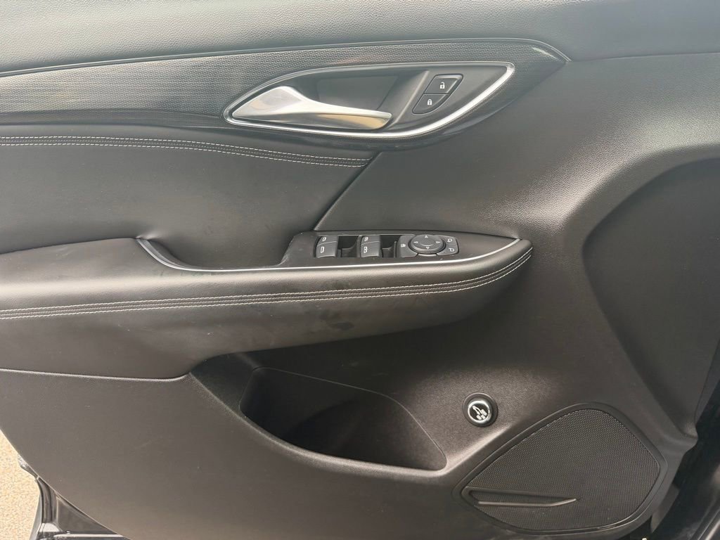 Used 2023 Buick Envision Preferred image 31