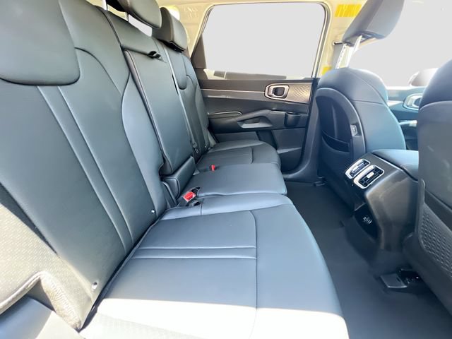 New 2026 Kia Sorento EX FWD image 29