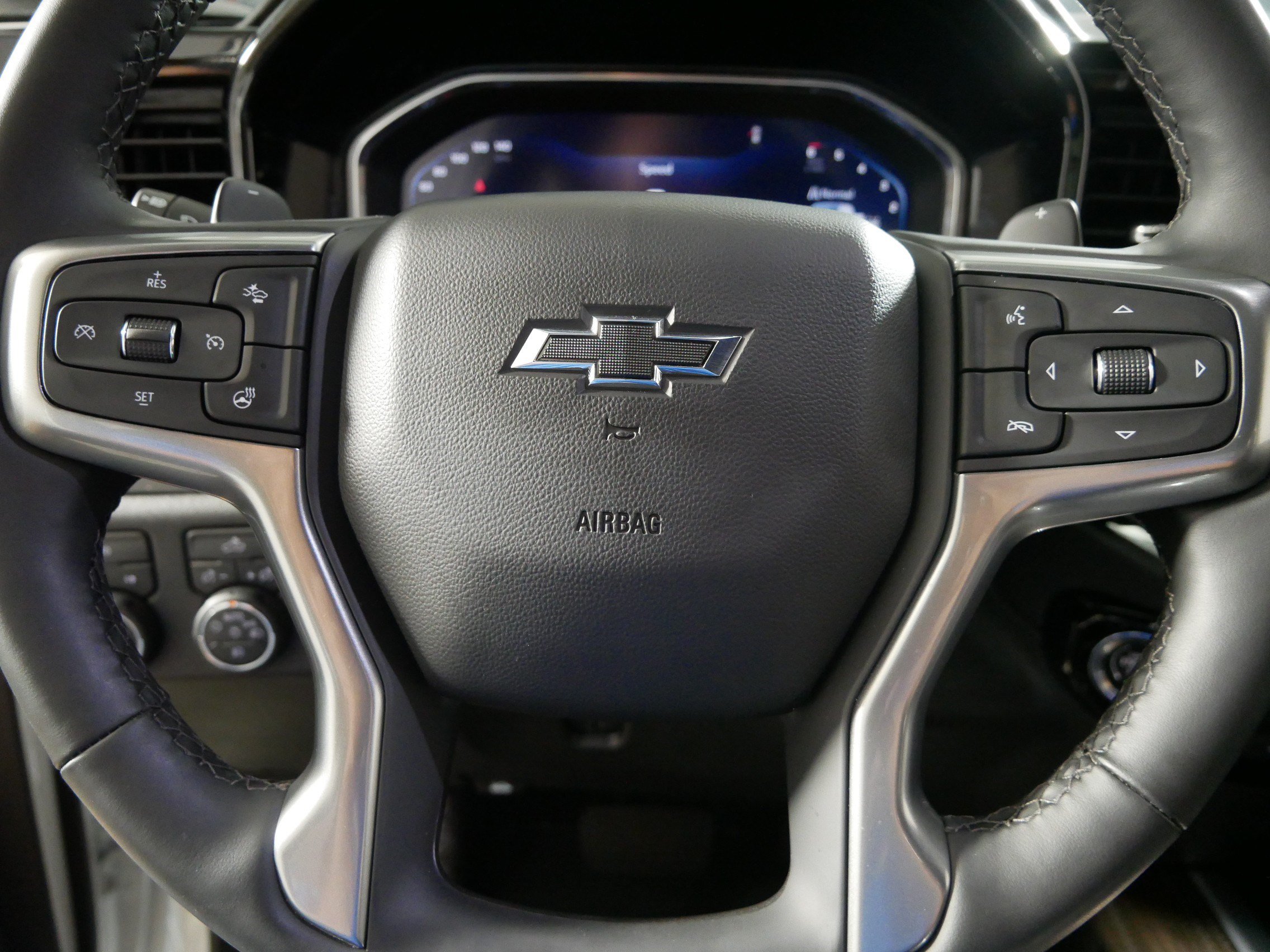 Used 2026 Chevrolet Silverado 1500 RST w/ All Star Edition Plus AWD/4WD image 25