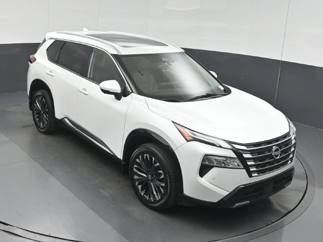 Used 2024 Nissan Rogue Platinum FWD image 45
