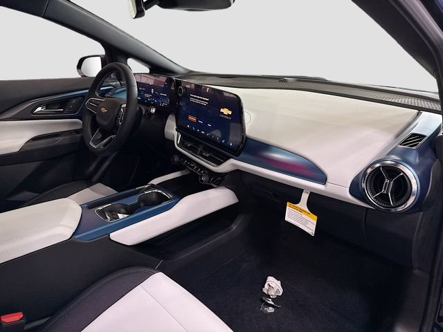 New 2026 Chevrolet Equinox EV LT AWD/4WD image 29
