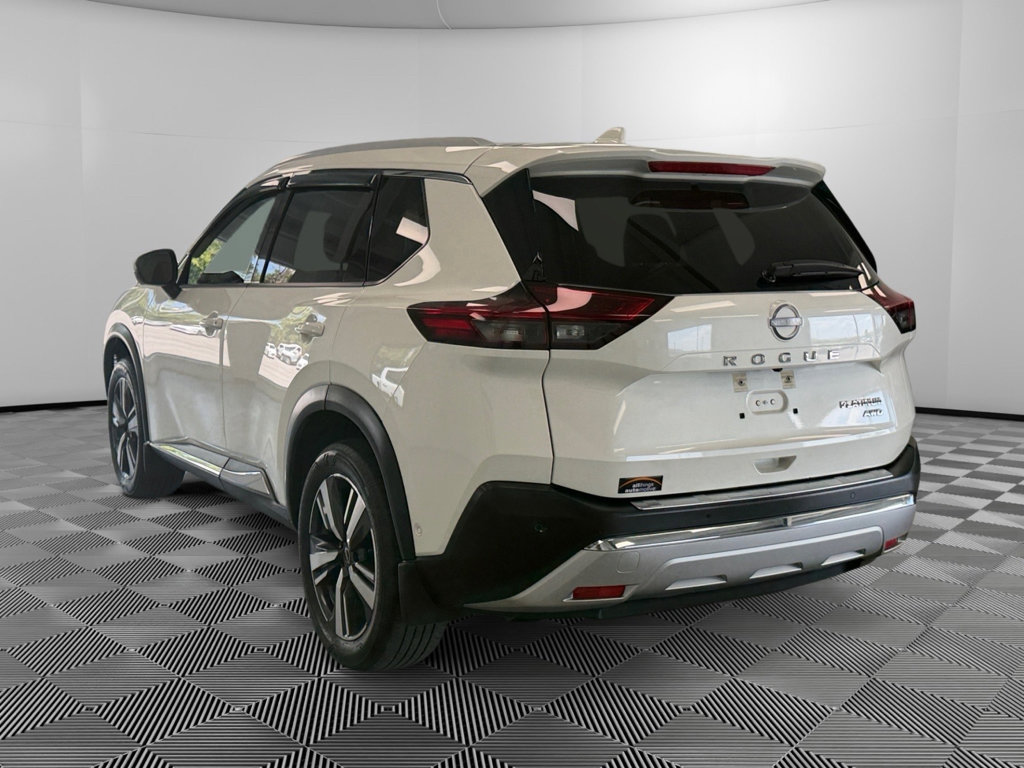 Used 2023 Nissan Rogue Platinum AWD/4WD image 6
