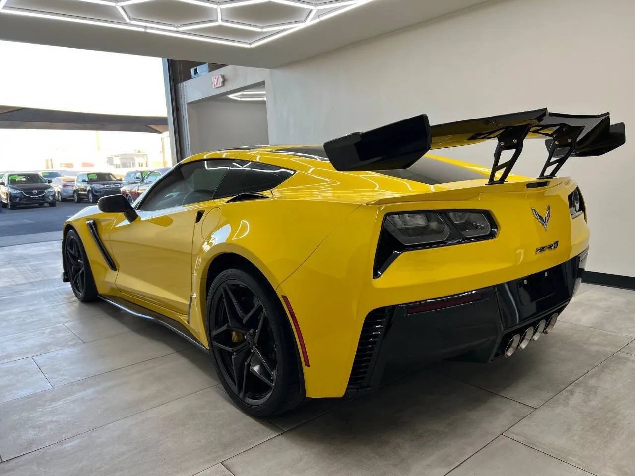 Used 2019 Chevrolet Corvette ZR1 w/ Chrome Badge Package RWD image 3