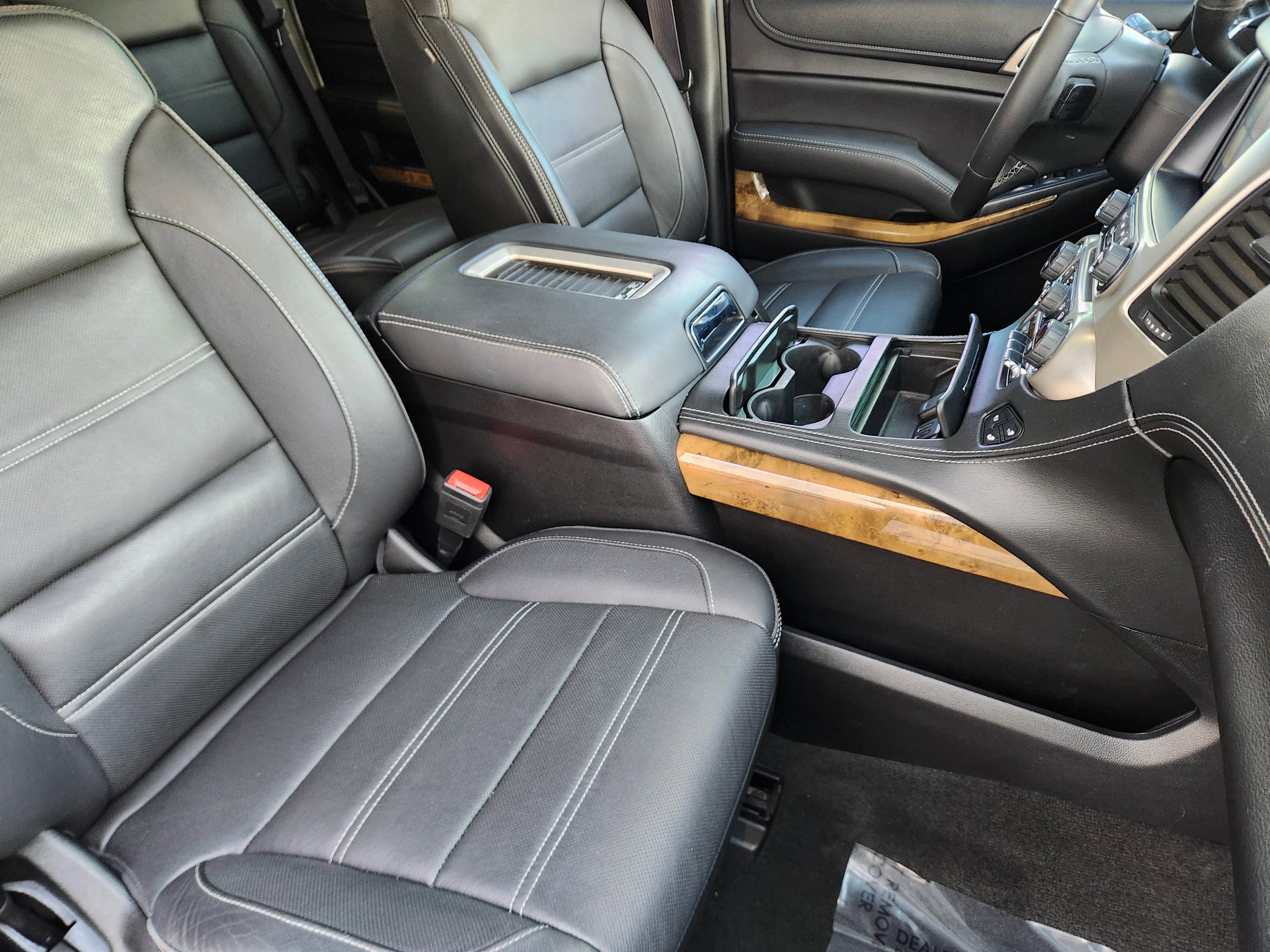 Used 2017 GMC Yukon Denali w/ Open Road Package image 13