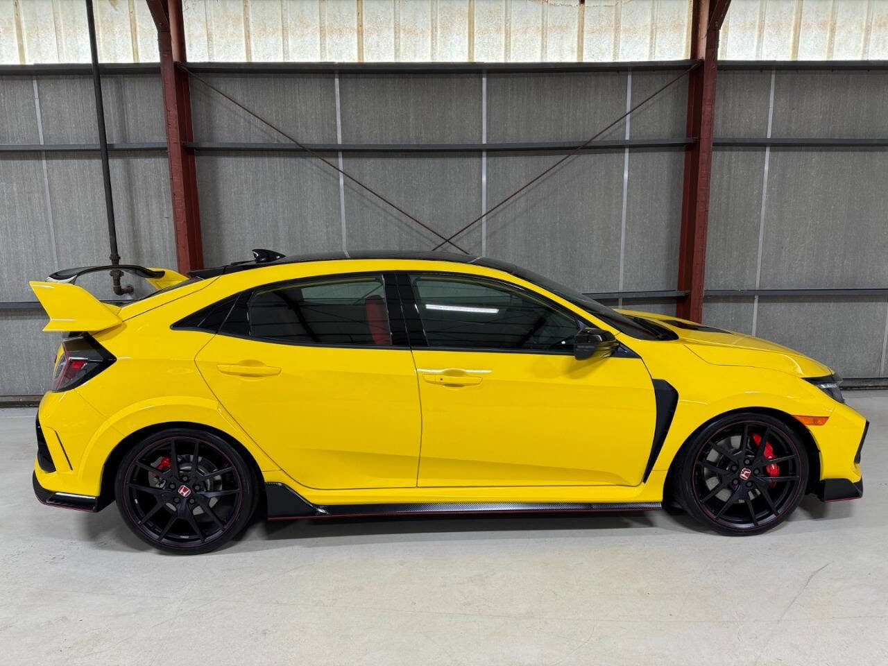 Used 2021 Honda Civic Type R Limited image 14
