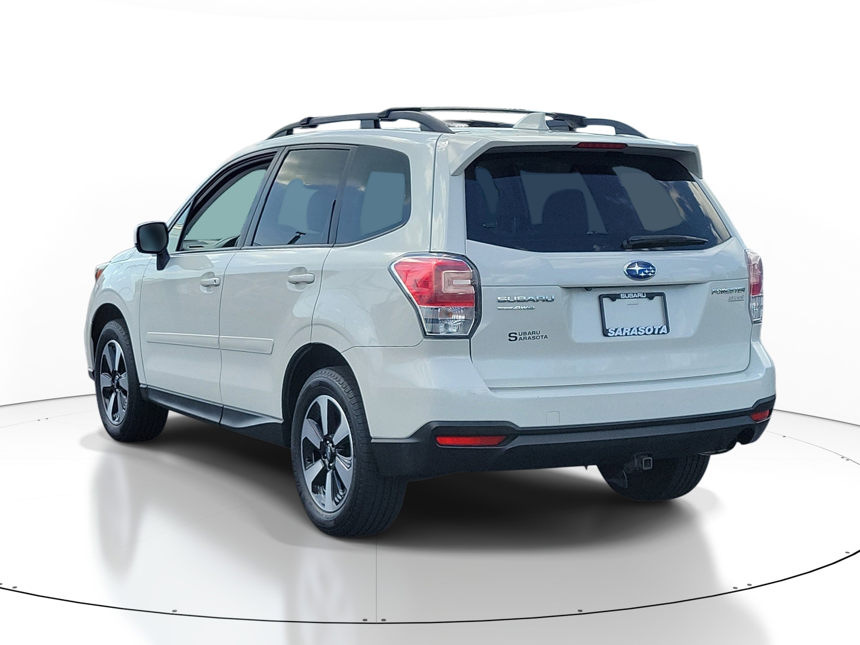 Used 2017 Subaru Forester 2.5i Premium image 4