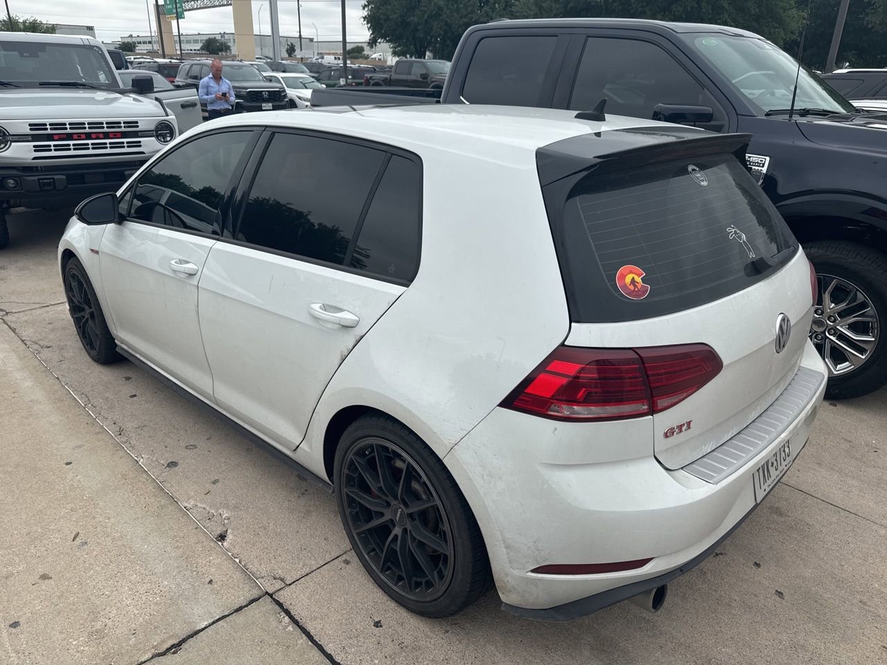 Used 2021 Volkswagen GTI SE FWD image 3
