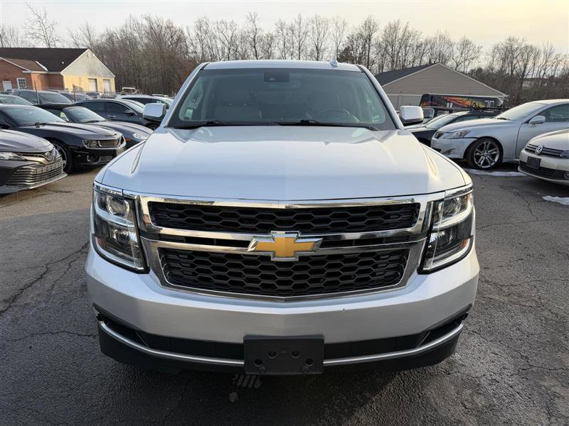 Used 2019 Chevrolet Suburban LT image 1