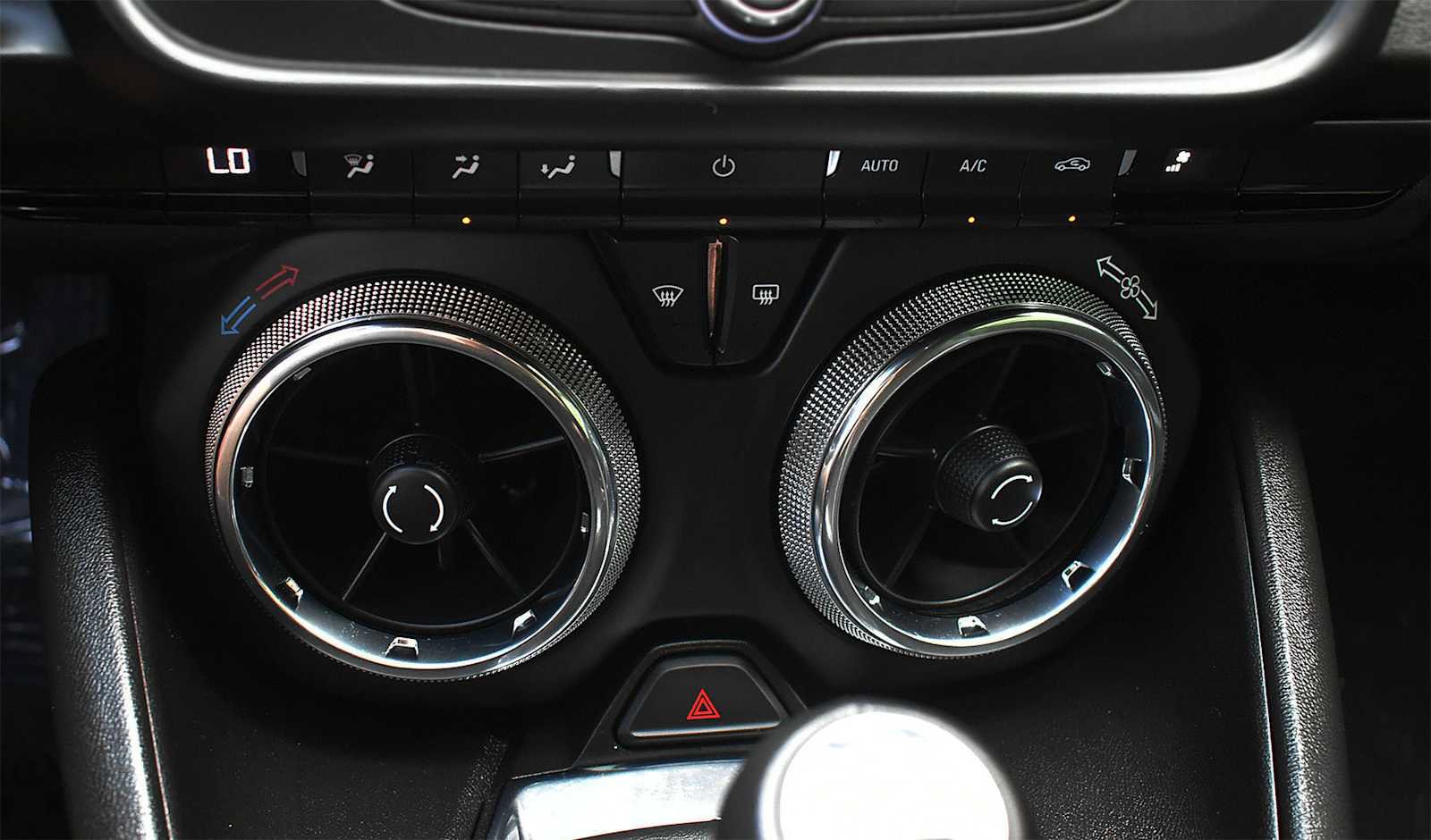 Used 2021 Chevrolet Camaro LT w/ RS Package RWD image 19