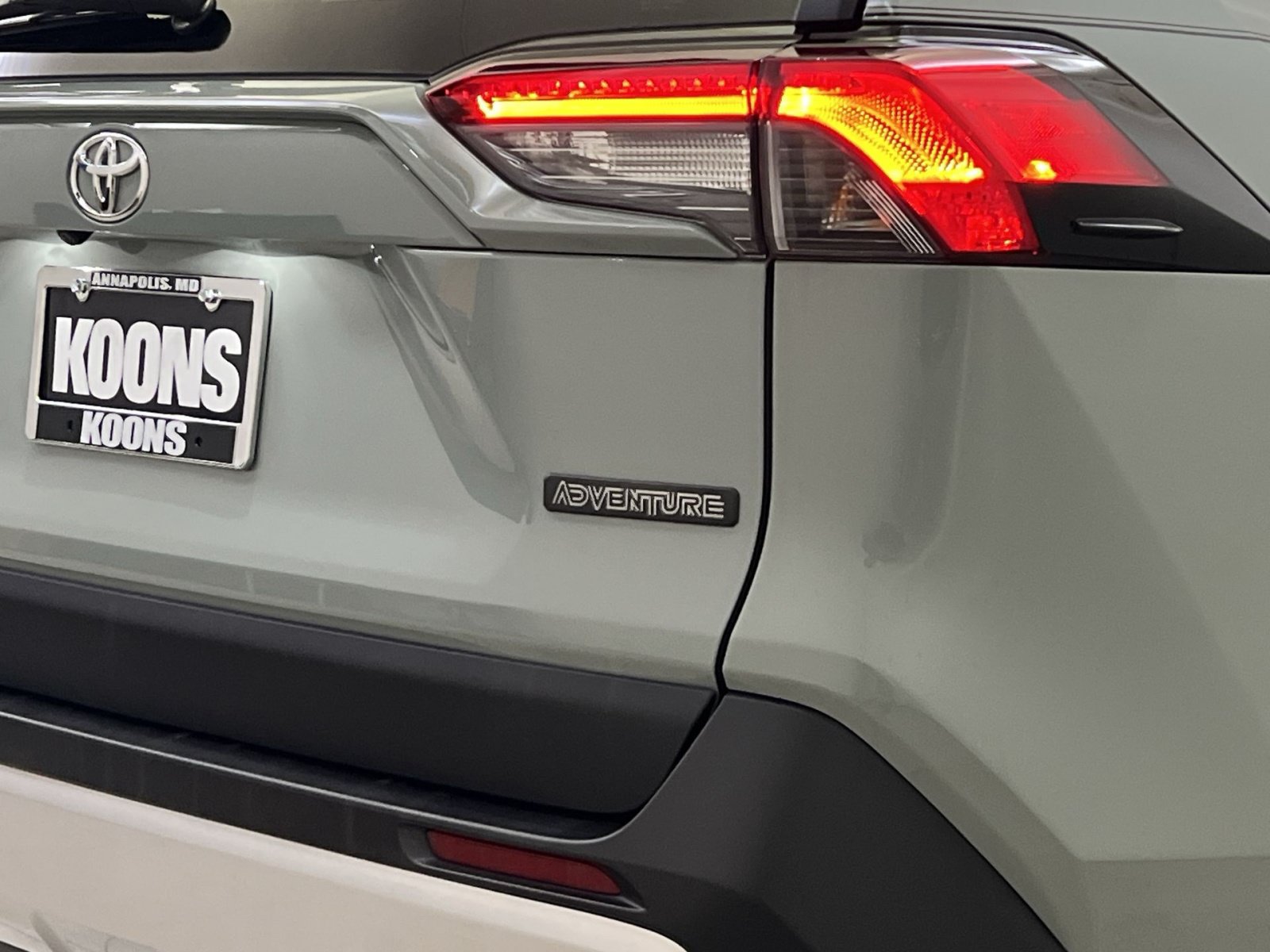 Used 2019 Toyota RAV4 Adventure w/ All Weather Liner Package AWD/4WD image 29