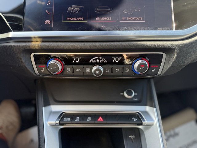 Used 2019 Audi Q3 2.0T Premium image 20