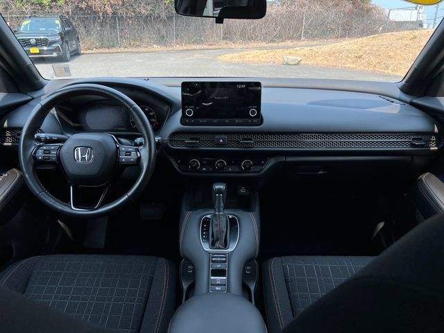 Used 2025 Honda HR-V Sport image 11